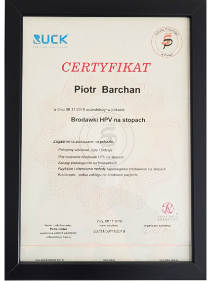 Kwalifikacje podologa Piotra Barchana-14